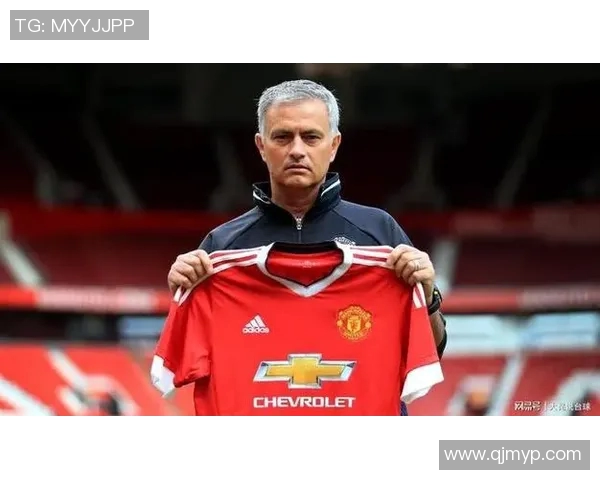曼联排名下滑，球迷呼吁更换主教练加强实力